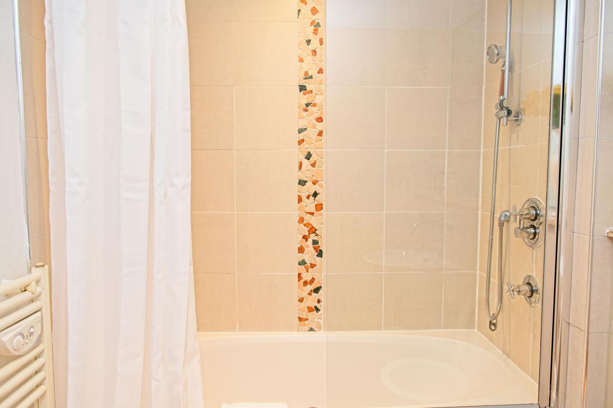 Inners City Apartments -On Suites Бирмингем Экстерьер фото